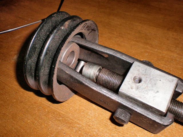 Attached picture Pulley Remover_02.jpg